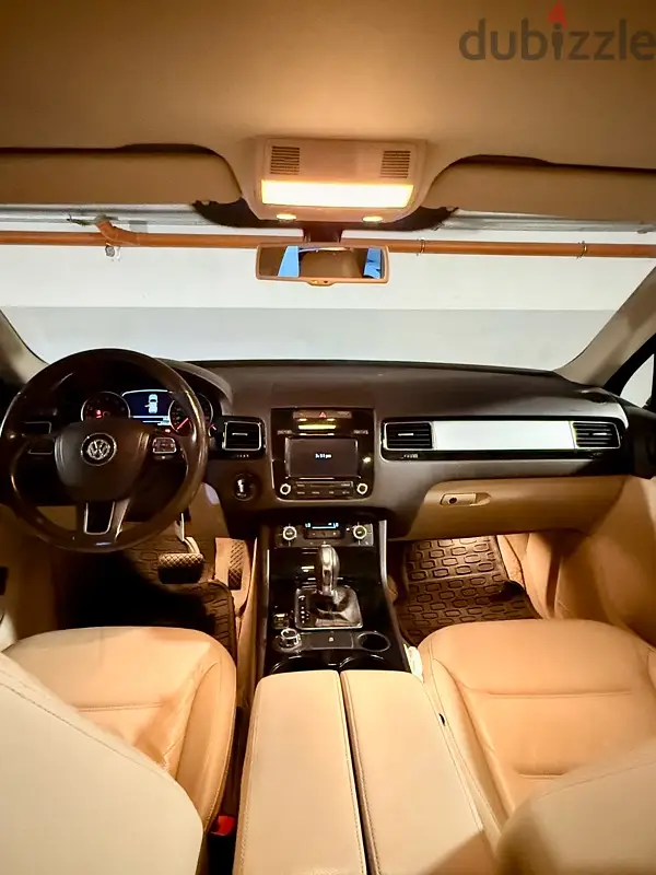 فولكس واجن طوارق 2012