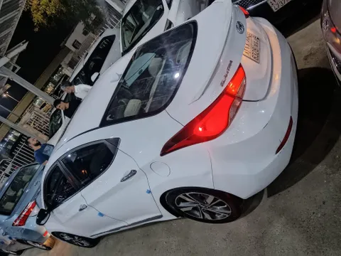 Hyundai Elantra 2016