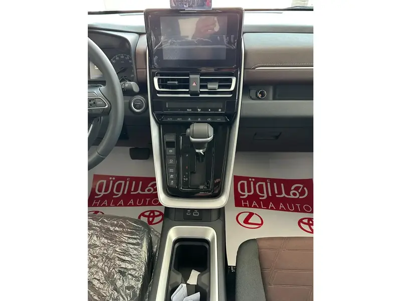 Toyota Innova 2024