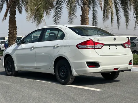 Discover undefined undefined Exterior Interior Images.Find all aspects and details of cars.