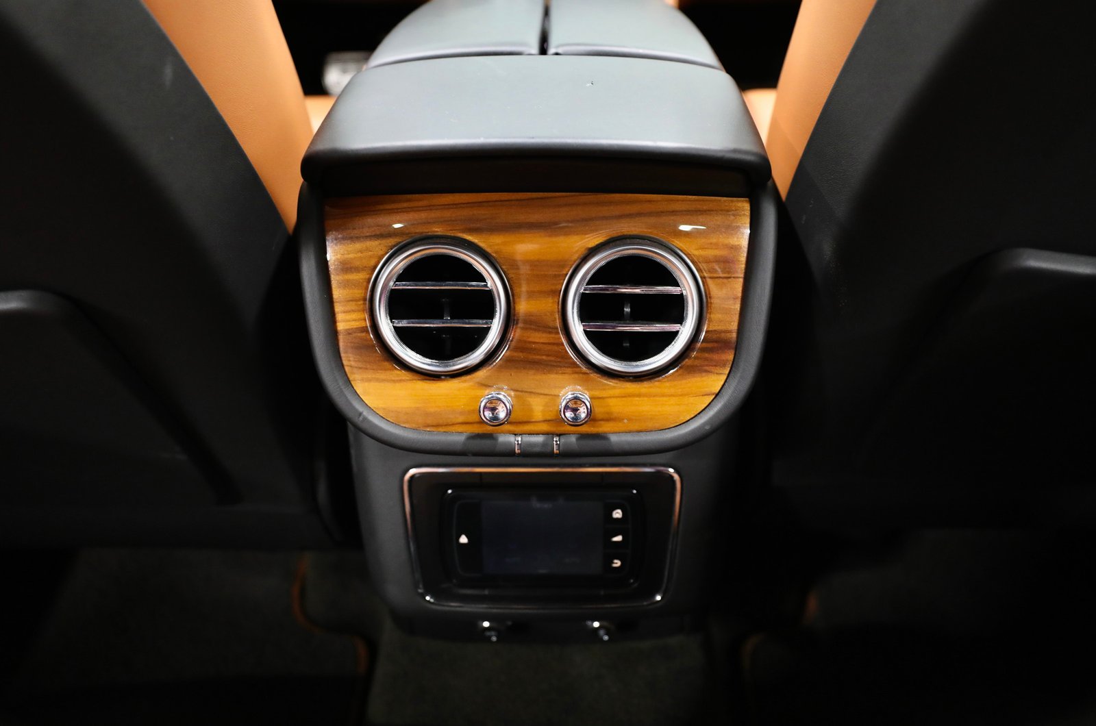 Speed! Perfect Condition | Service Contract + 3 Years Warranty | V12 6.0L