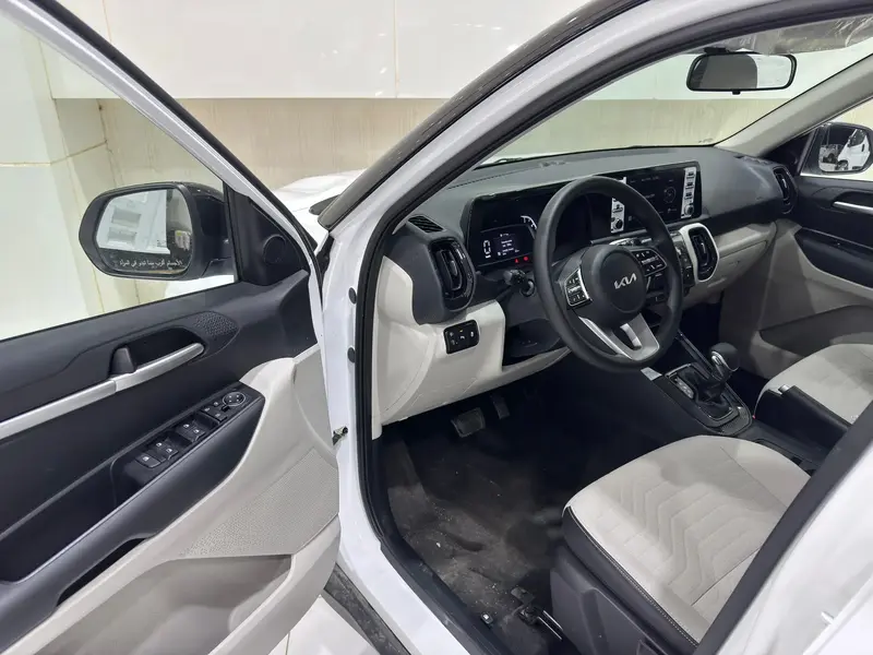 KIA Sonet 2024