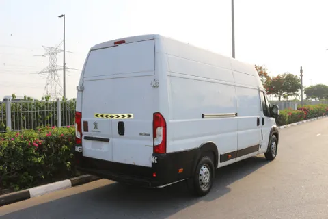 Peugeot Boxer 2.2L Diesel (L4H3) 2022