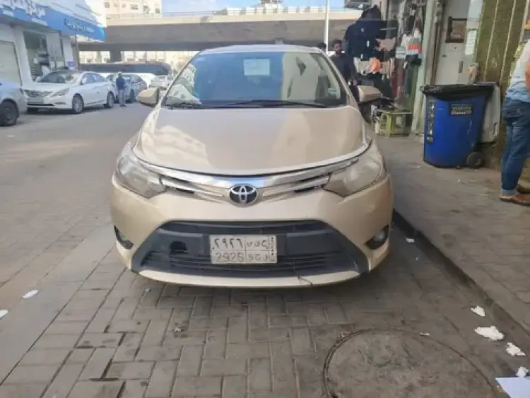toyota toyota-yaris image Toyota Yaris 2015