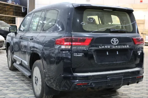 New Toyota Land Cruiser 3.3T GXR-L4 2023