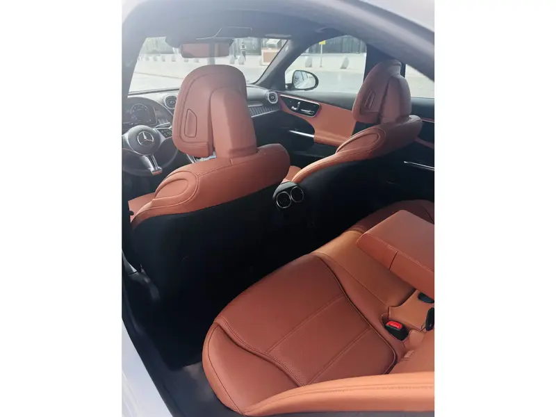 Mercedes C 2023