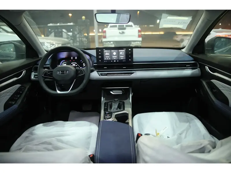 Discover undefined undefined Exterior Interior Images.Find all aspects and details of cars.