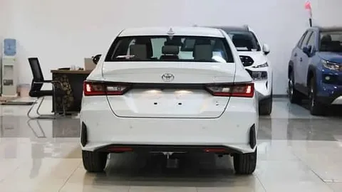 Discover undefined undefined Exterior Interior Images.Find all aspects and details of cars.