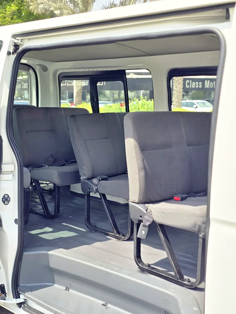 Toyota Hiace 2016