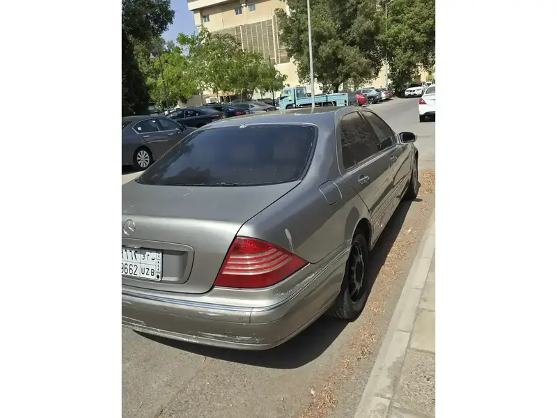 Mercedes S 2005