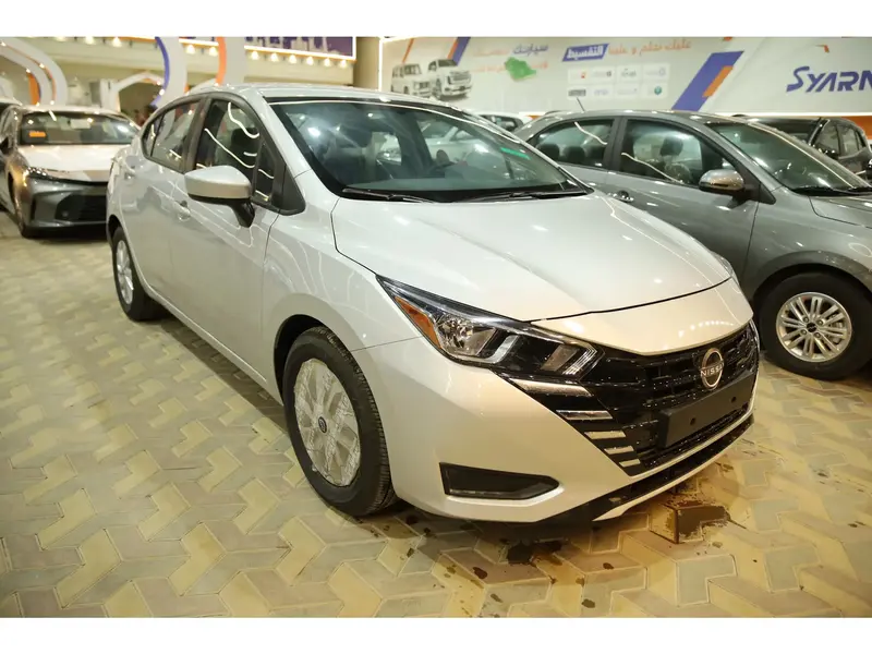 Discover undefined undefined Exterior Interior Images.Find all aspects and details of cars.