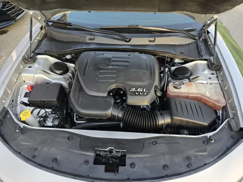 Discover undefined undefined Exterior Interior Images.Find all aspects and details of cars.