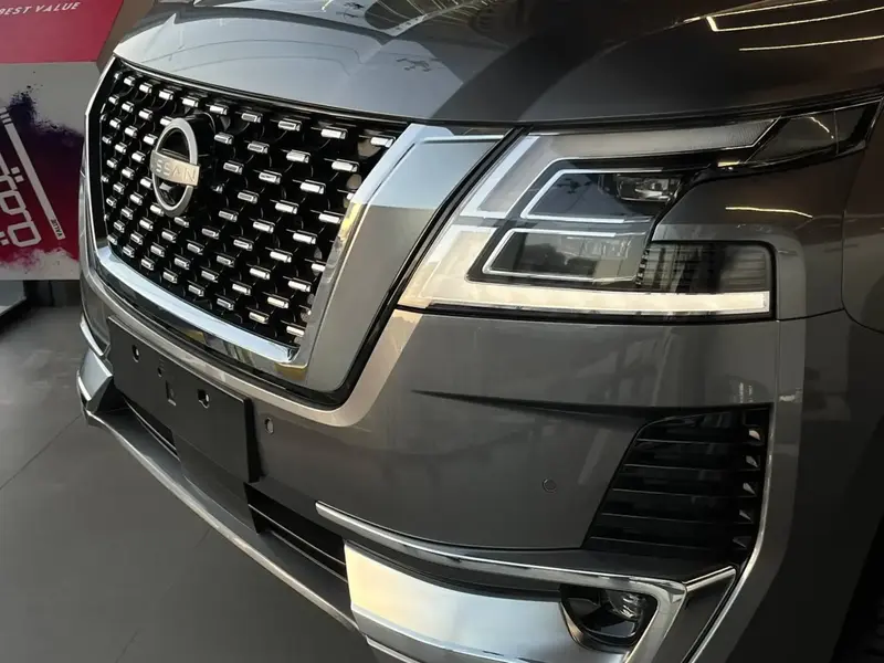 Discover undefined undefined Exterior Interior Images.Find all aspects and details of cars.