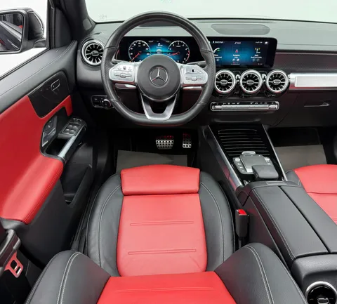 Mercedes-Benz GLB 250 4MATIC 2022