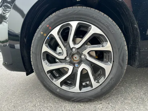 New Suzuki Baleno 1.5L GLX 2025