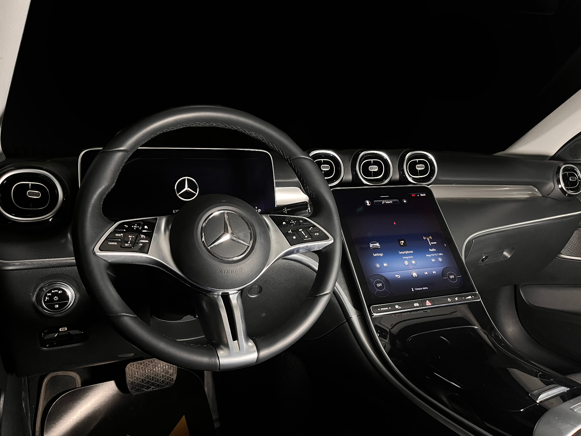Mercedes Benz C Class 2023