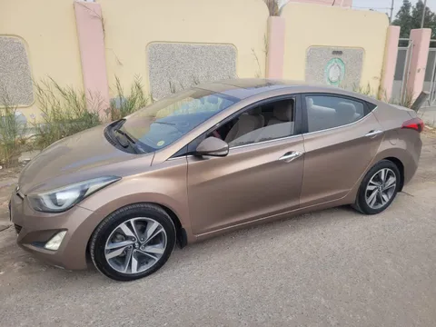 Discover undefined undefined Exterior Interior Images.Find all aspects and details of cars.
