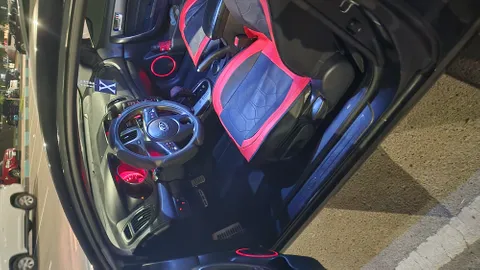 Discover undefined undefined Exterior Interior Images.Find all aspects and details of cars.