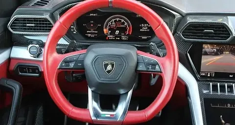 Discover undefined undefined Exterior Interior Images.Find all aspects and details of cars.