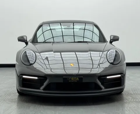 Porsche 911 Carrera GTS 2024