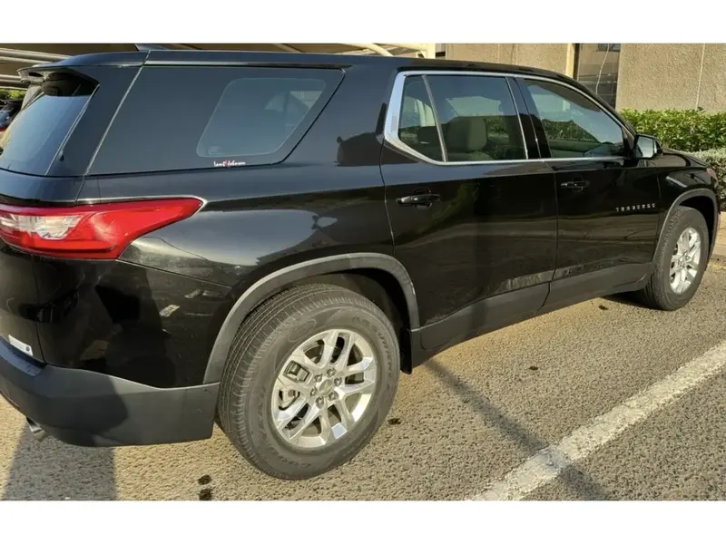 Discover undefined undefined Exterior Interior Images.Find all aspects and details of cars.