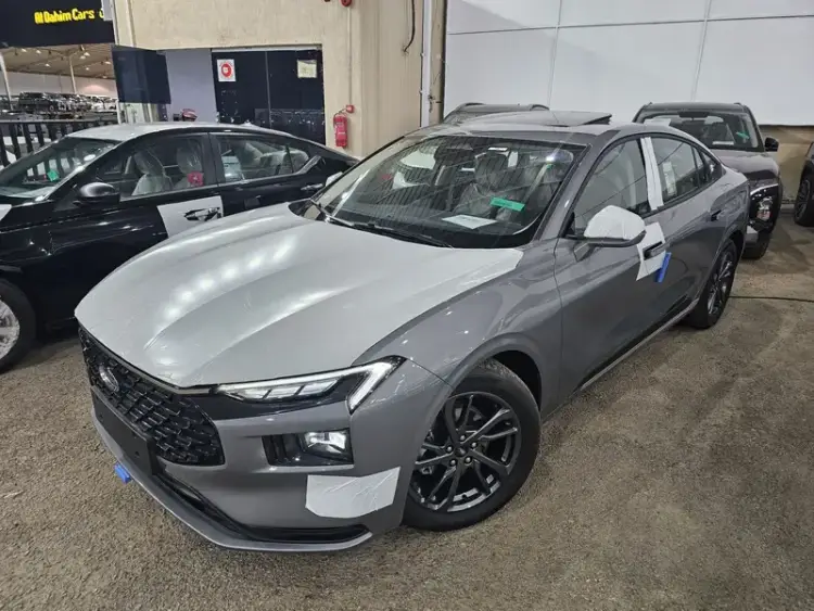 ford ford-taurus image Ford Taurus 2025