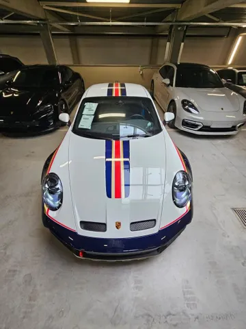 New Porsche 911 Dakar 2024