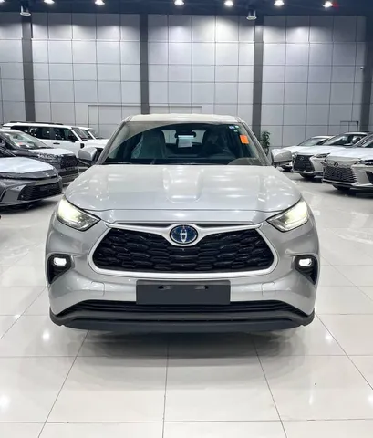 toyota toyota-highlander image New Toyota Highlander 2024