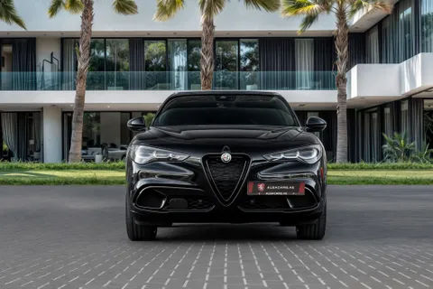 Discover undefined undefined Exterior Interior Images.Find all aspects and details of cars.