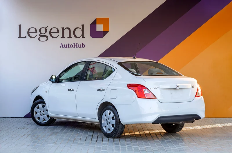 Nissan Sunny 2022