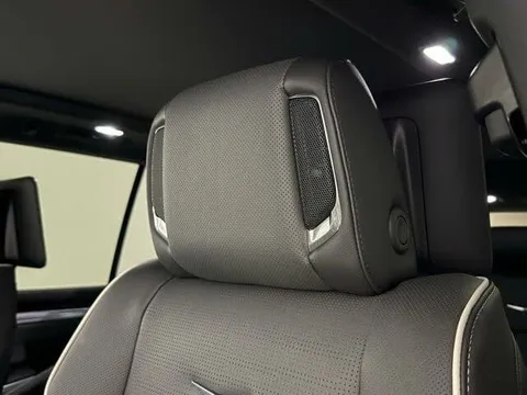 New Cadillac Escalade 6.2L Sport Platinum 2025