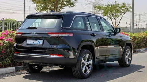 New Jeep Cherokee 2024