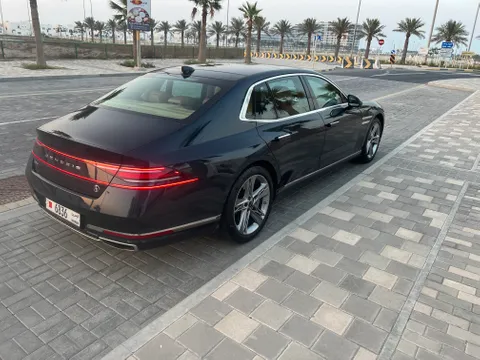 Discover undefined undefined Exterior Interior Images.Find all aspects and details of cars.