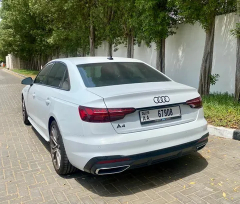 Discover undefined undefined Exterior Interior Images.Find all aspects and details of cars.