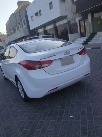 Discover undefined undefined Exterior Interior Images.Find all aspects and details of cars.