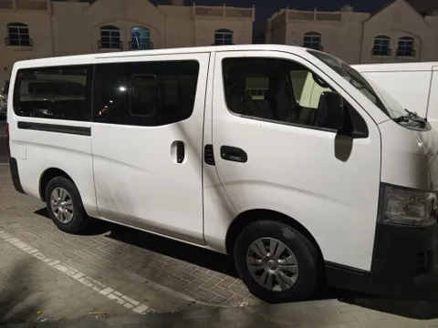 Nissan Urvan 13-Seater Manual (4-Door) 2015