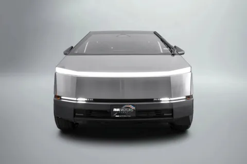 Discover undefined undefined Exterior Interior Images.Find all aspects and details of cars.