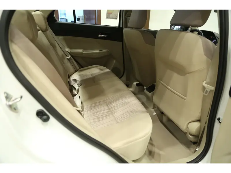 Discover undefined undefined Exterior Interior Images.Find all aspects and details of cars.