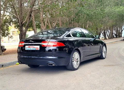 Discover undefined undefined Exterior Interior Images.Find all aspects and details of cars.