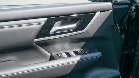 New Mitsubishi Airtrek EV 2022