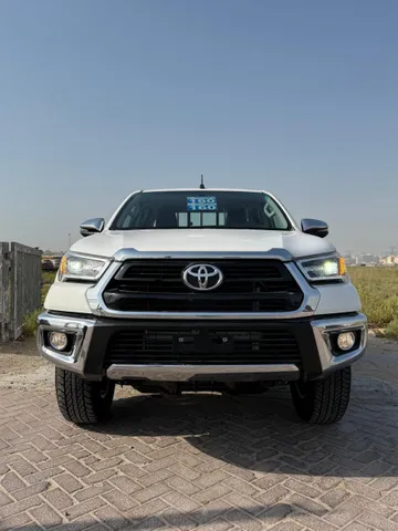 New Toyota Hilux 2025