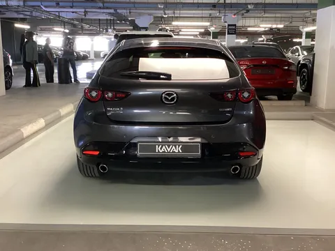 Mazda 3 2023