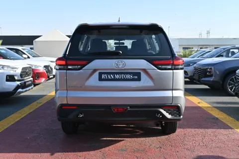 New Toyota Innova 2.0L GL 8 Seater 2024