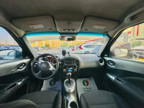 Discover undefined undefined Exterior Interior Images.Find all aspects and details of cars.