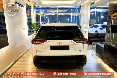 Toyota RAV4 2021