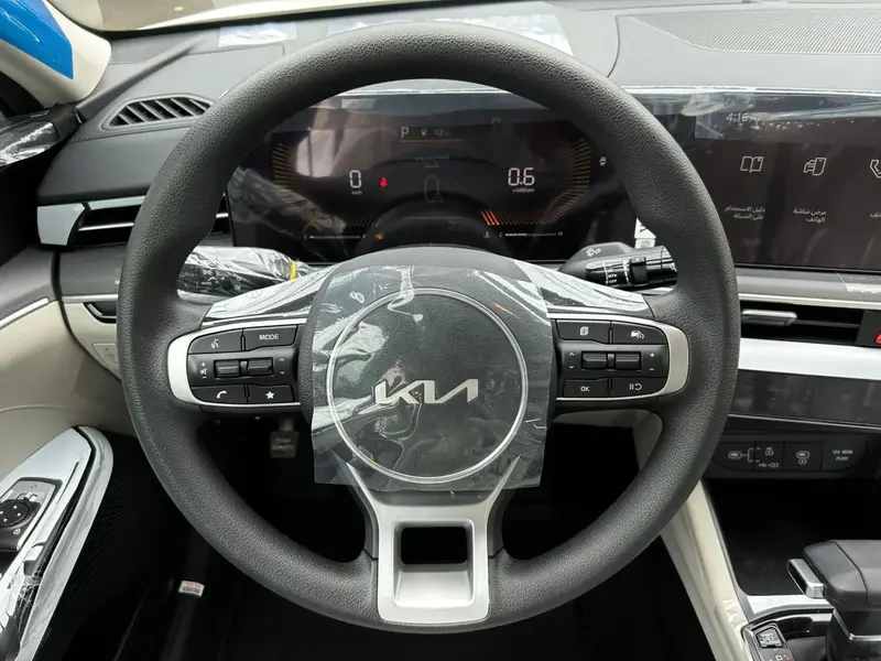 KIA K5 2025