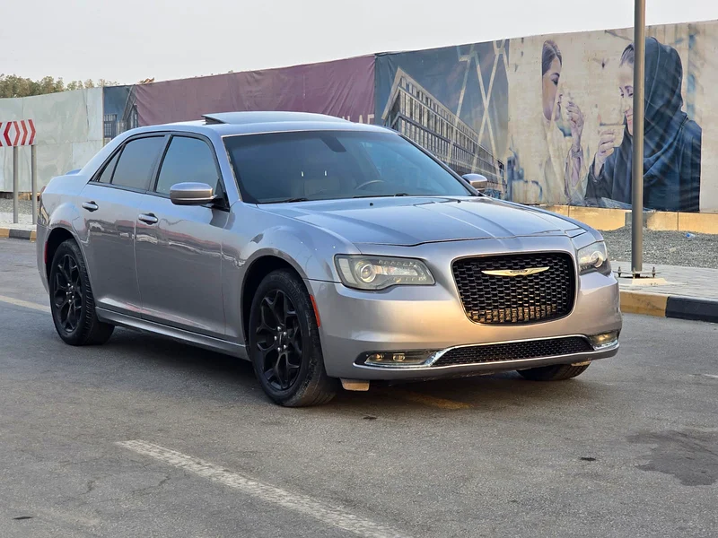 Chrysler 300 2017