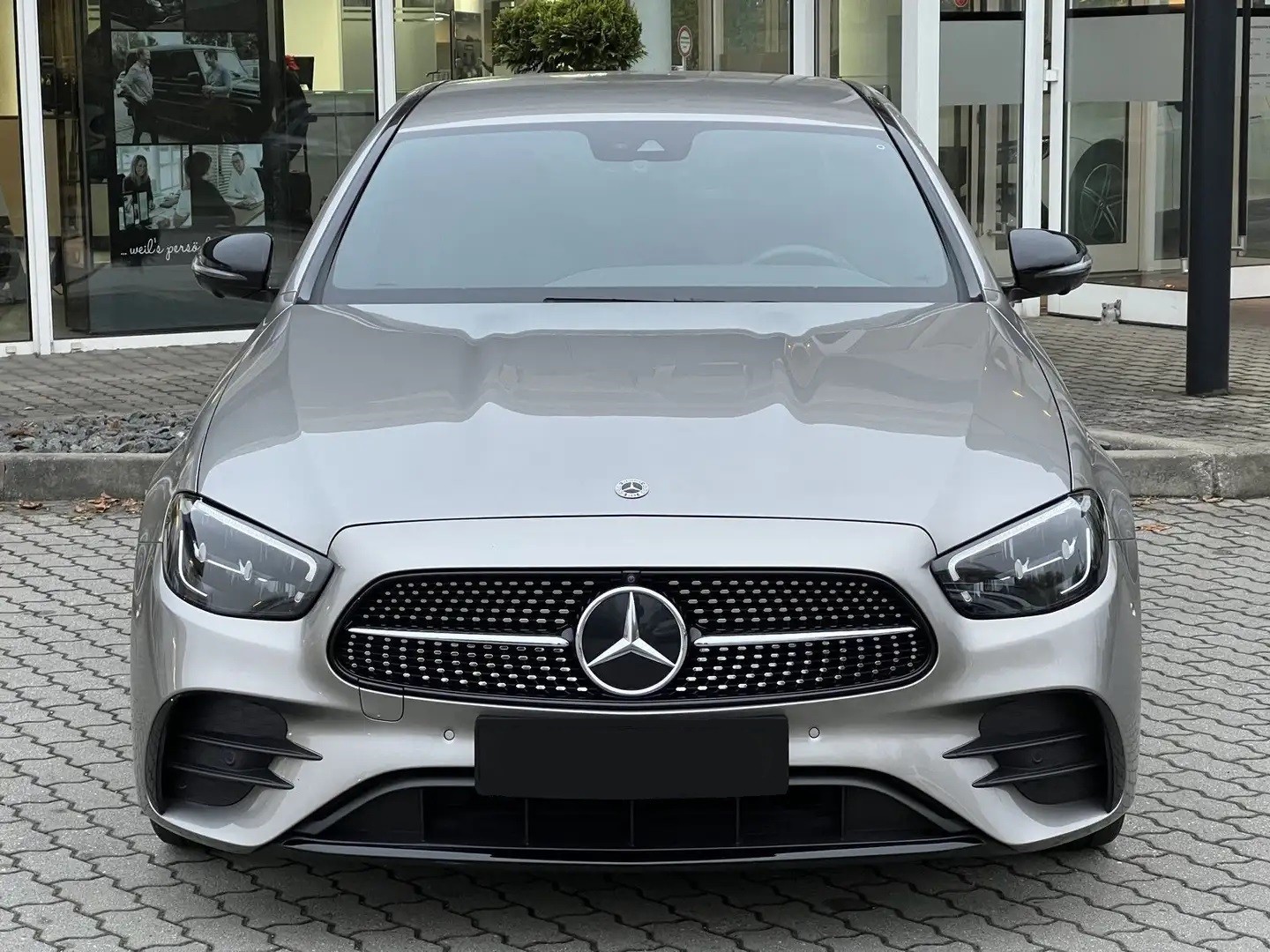 مرسيدس بنز E Class 2023