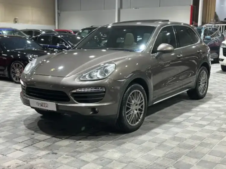 porsche cayenne image Porsche Cayenne Base 2013