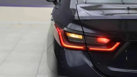 Discover undefined undefined Exterior Interior Images.Find all aspects and details of cars.